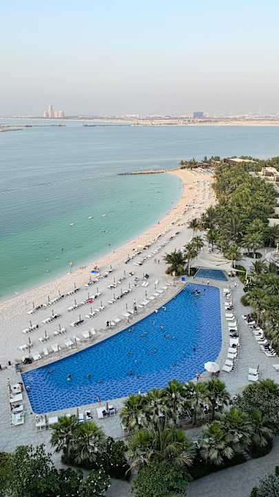 Strand Mövenpick Resort Al Marjan Island