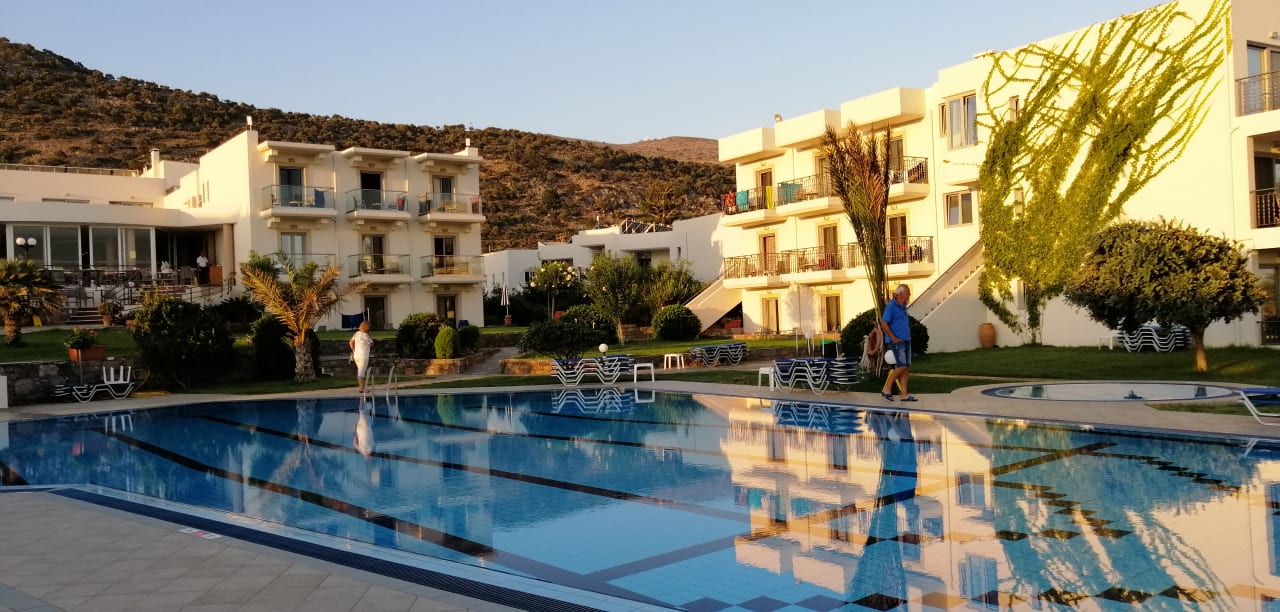 Pool Hotel Ariadne Beach