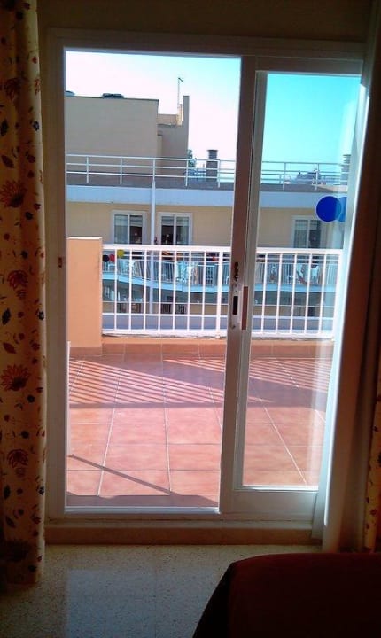 Blick aus der Terrassentür Cabot Playa Grande - Adults Only