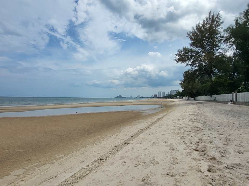 Strand Cape Nidhra Hotel Hua Hin