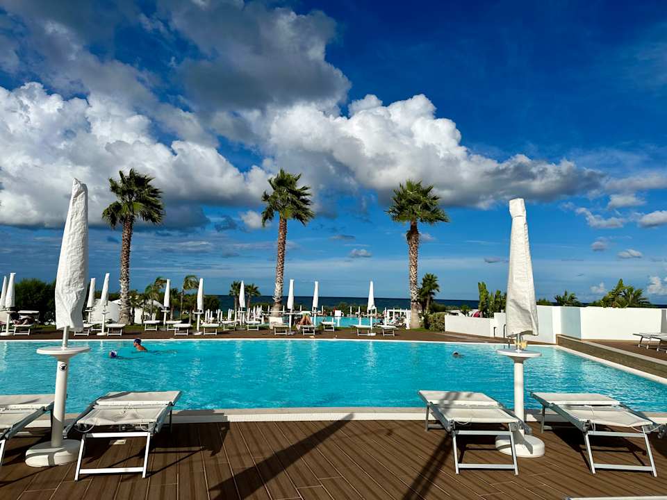 Pool Torre Cintola Greenblu Sea Emotions