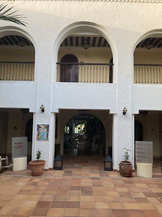 Lobby Hotel Dar El Bhar