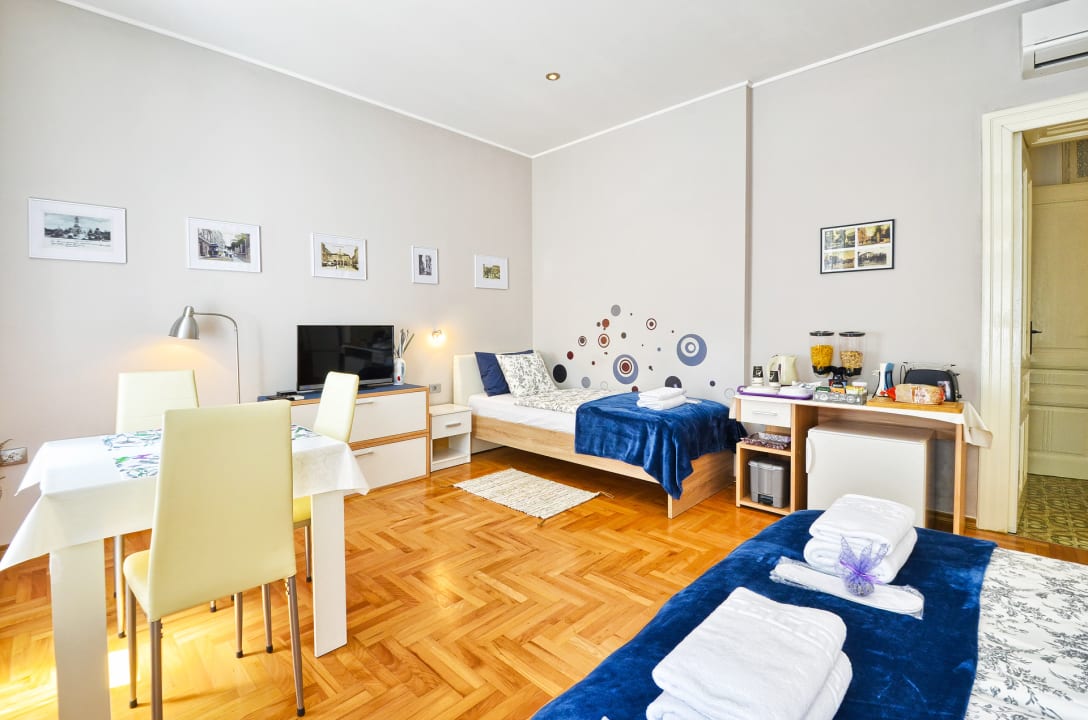 Zimmer Lavender - City Room