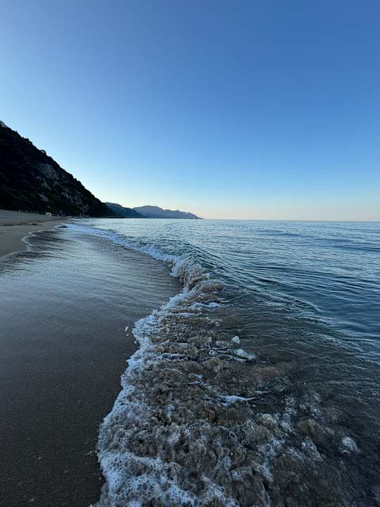 Strand Domes of Corfu, Autograph Collection