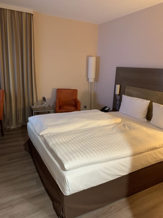 Zimmer IntercityHotel Berlin Airport Area North