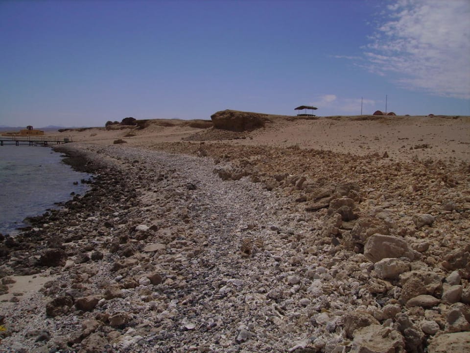 La spiaggia delle conchiglie Hotel Carnelia Beach Resort