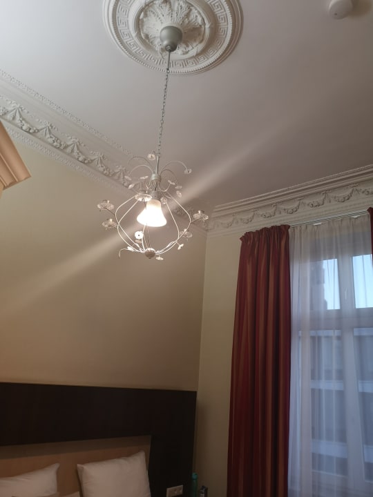 Zimmer Garner Hotel Hamburg - Graf Moltke