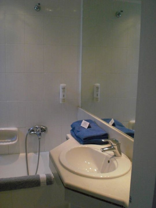 Badezimmer Fodele Beach & Water Park Holiday Resort