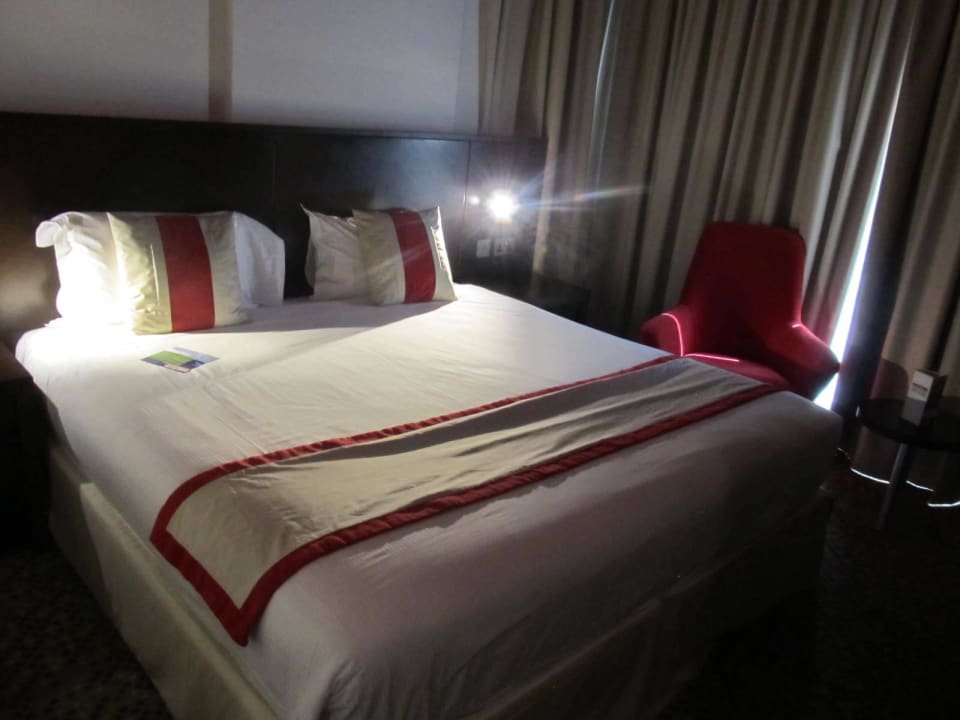 Camera MENA ApartHotel Albarsha