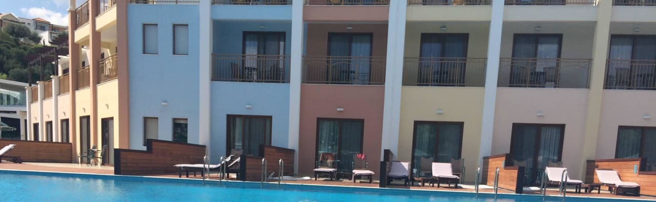 Pokoje dolne z prywatnym jacuzzi Lindos Imperial Resort & Spa