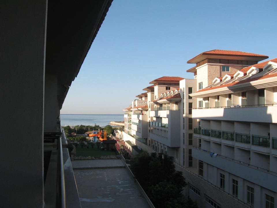 Ausblick vom Balkon Richtung Meer Aydinbey Kings Palace & Spa