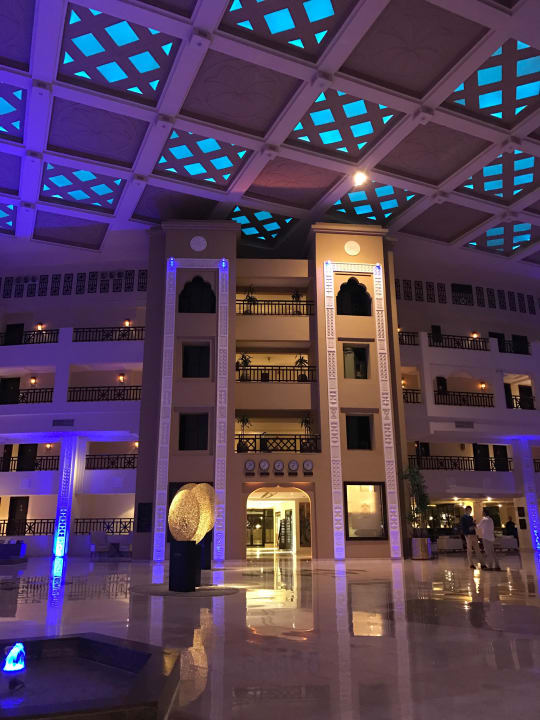 Fahrstühle clever verbaut Steigenberger ALDAU Beach Hotel