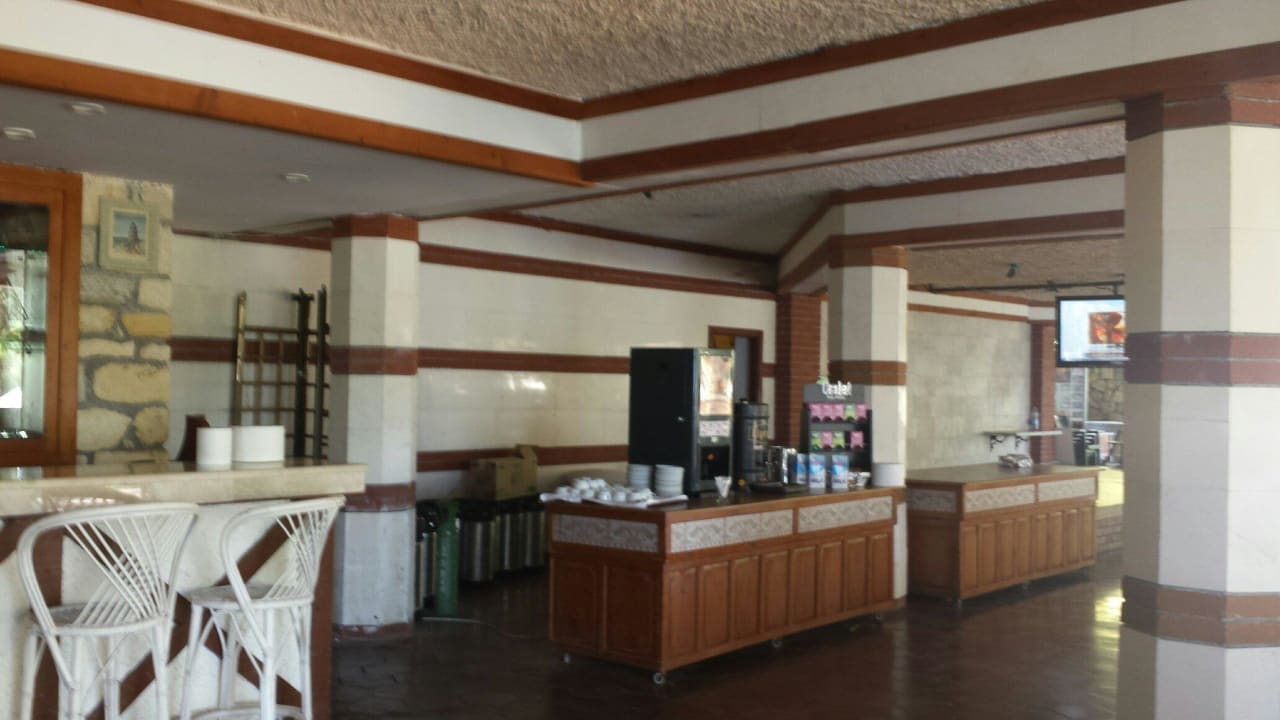 Kaffee- und Teebar Alara Hotel