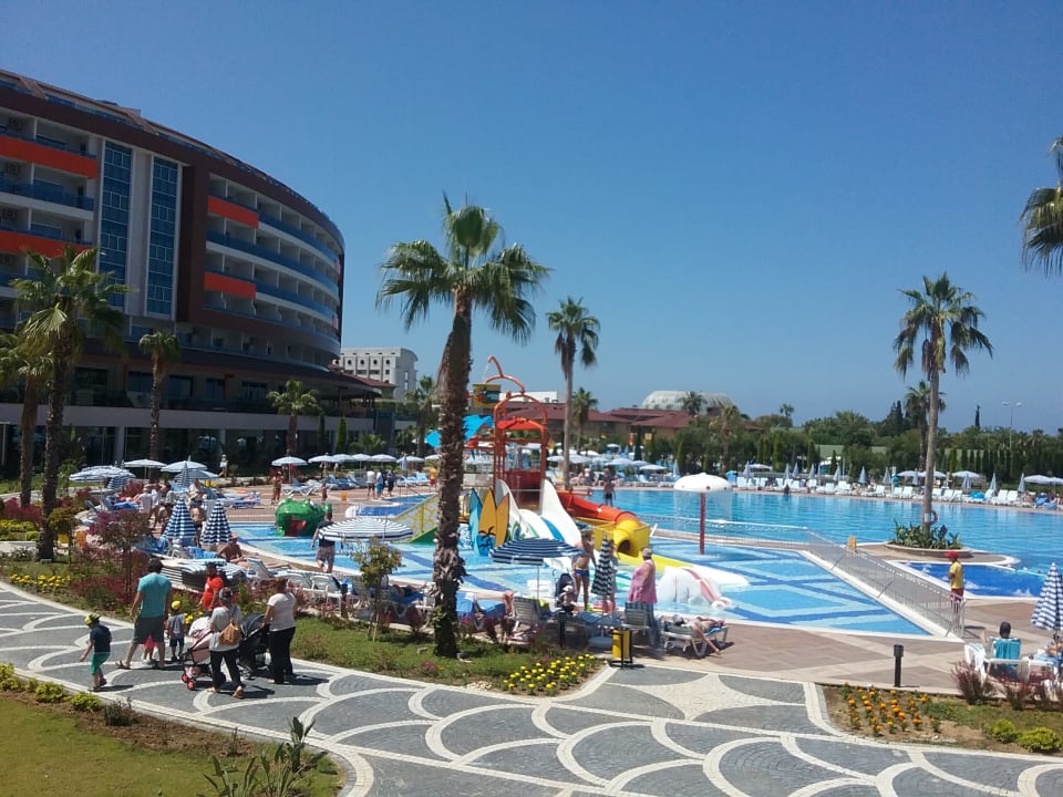 Pool Lonicera Resort & Spa Hotel
