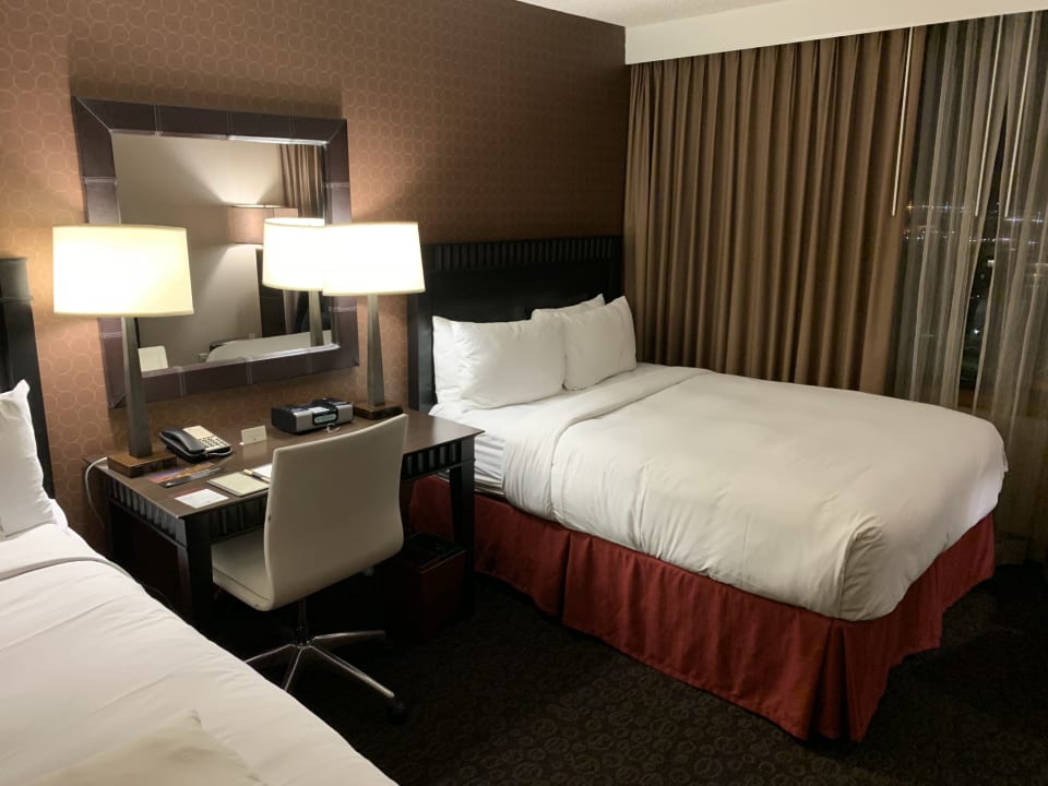 Zimmer Hotel DoubleTree By Hilton Downtown Los Angeles