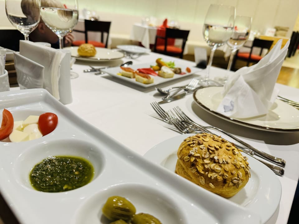 Gastro The Sense Deluxe Hotel