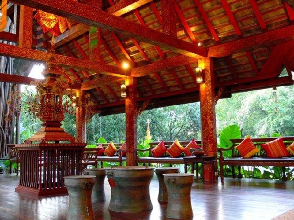 Lobby Yaang Come Village Hotel