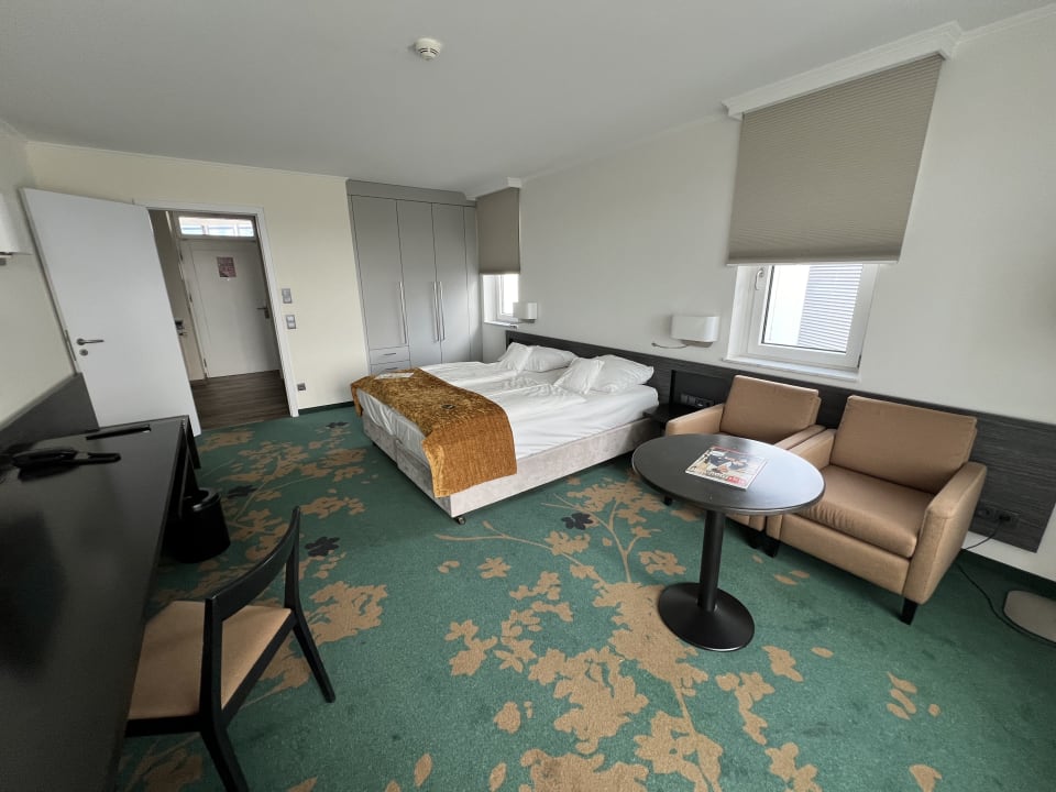 Zimmer MASEVEN Stuttgart SI-Centrum