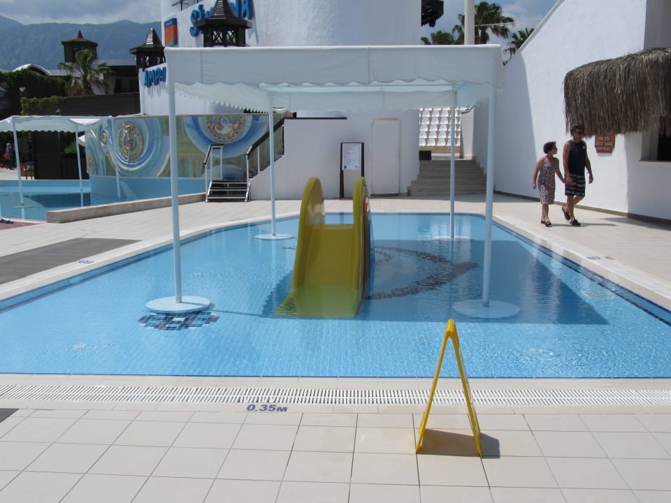 Kinderpool Emelda Sun Club