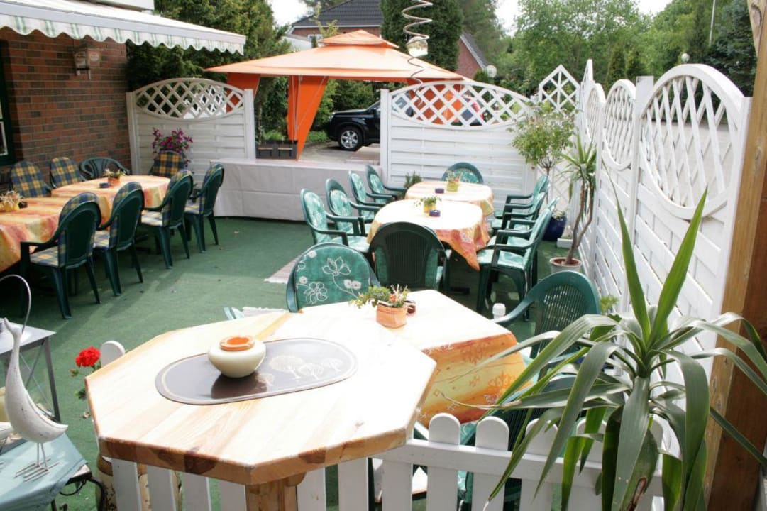 Außenterrasse Land-gut-Hotel Landgasthof Köhlbarg