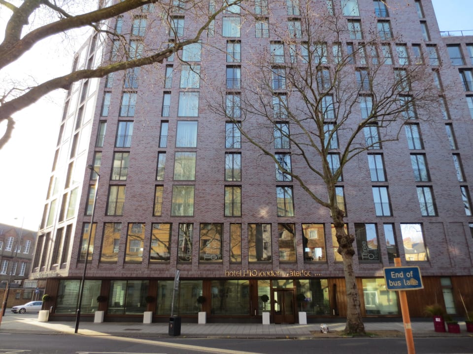 Hotel an der Ecke Ansicht Hotel H10 London Waterloo