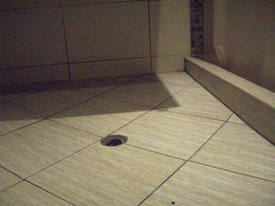 Abwasserdeckel nicht befestigt Hotel Cazablanka / Casablanca