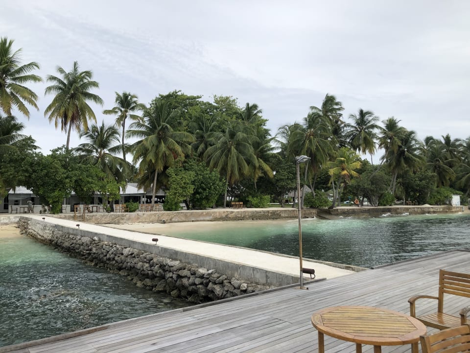 Außenansicht Equator Village Resort