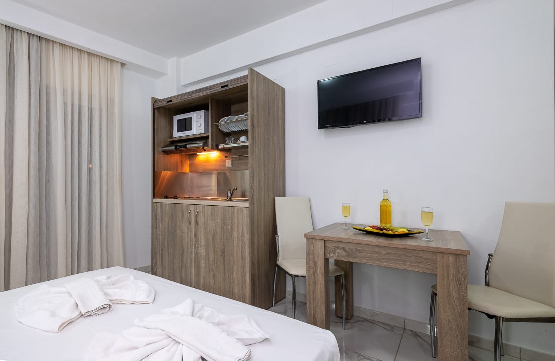 Zimmer Hotel Anthoula Village