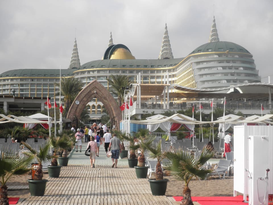 Vom Strand zum Hotel Hotel Delphin Imperial