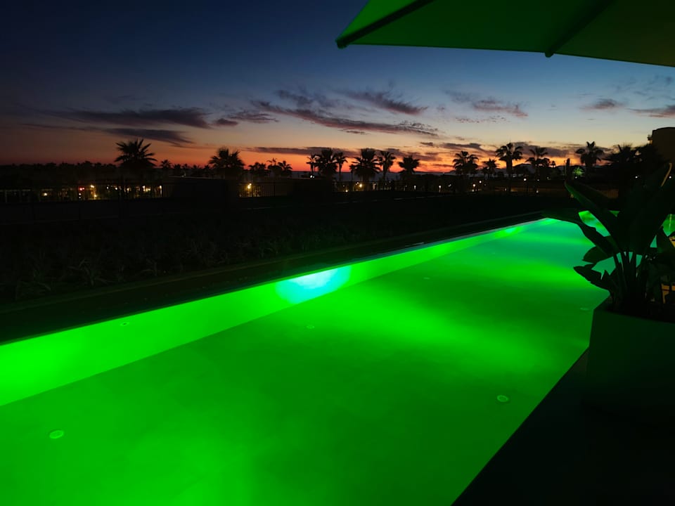 Pool Lusso Sorgun