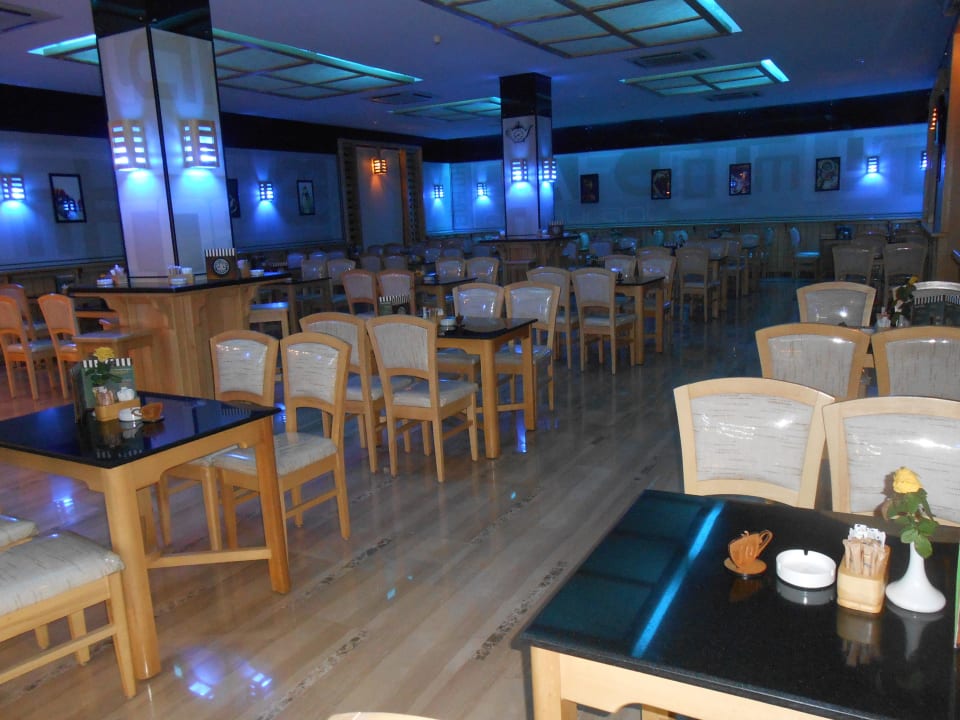 Cafebar von innen Pickalbatros Dana Beach Resort - Hurghada