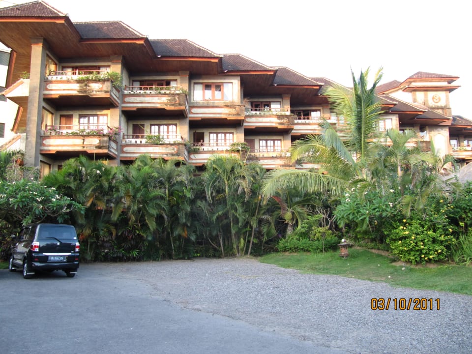 Blick auf die Zimmer Hotel Sari Segara