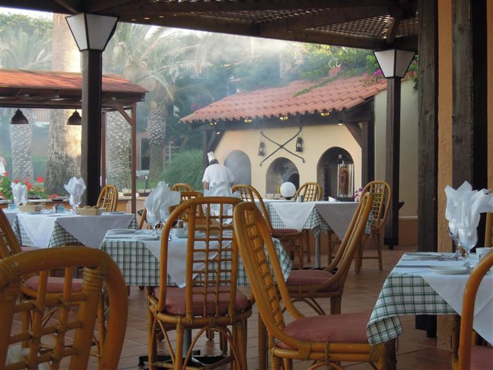 Hoteltaverne Anissa Beach & Village