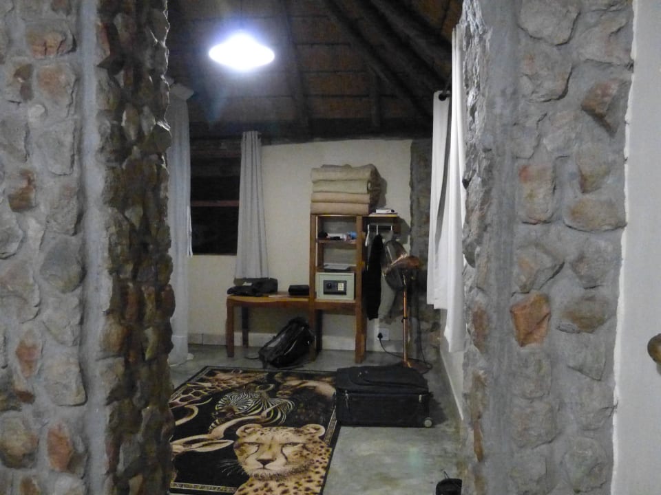Blick Richtung zweites Schlafzimmer Nunda River Lodge