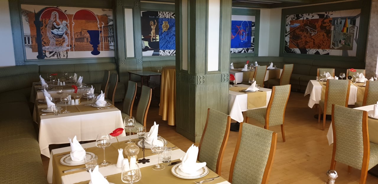 Gastro Xanadu Resort Hotel