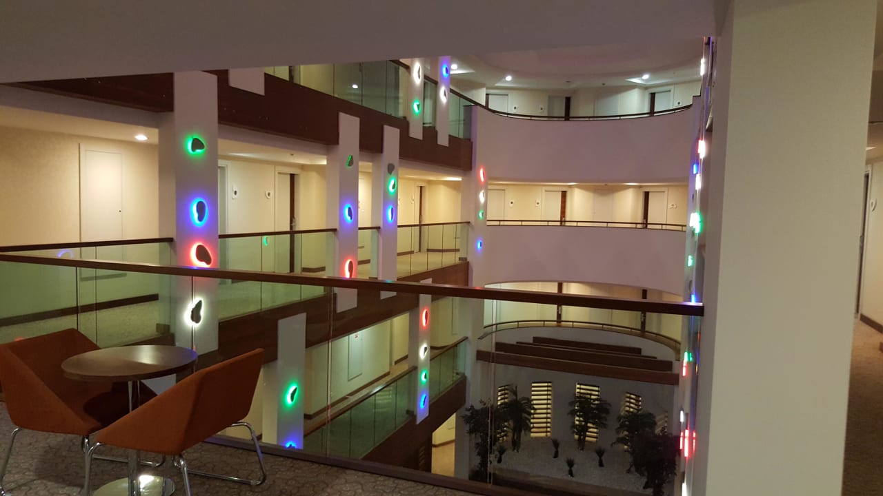 Flur  Sunis Evren Beach Resort Hotel & Spa