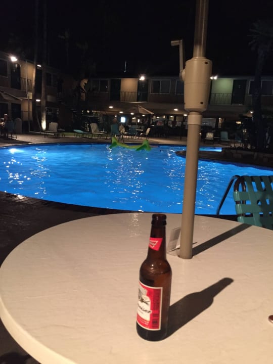 Abendbierchen Kings Inn Hotel - Seaworld/Zoo