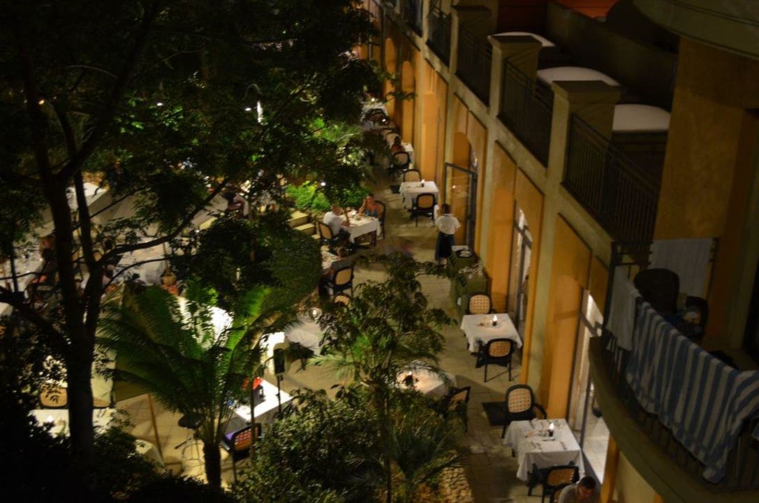 Blick aufs Restaurant Maritim Antonine Hotel & Spa Malta