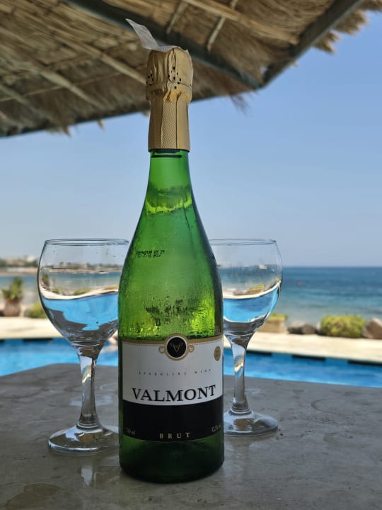 Pool Lotus Bay Beach Resort