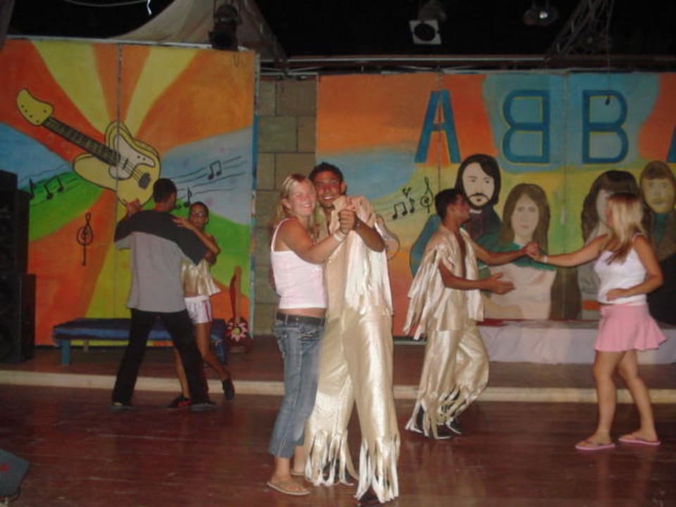 Abba Show Beach Albatros Resort