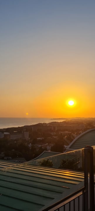 Ausblick Elite Luxury Suite & Spa