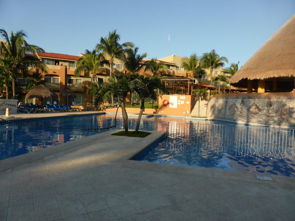 Pool Viva Azteca by Wyndham - All Inclusive Resort