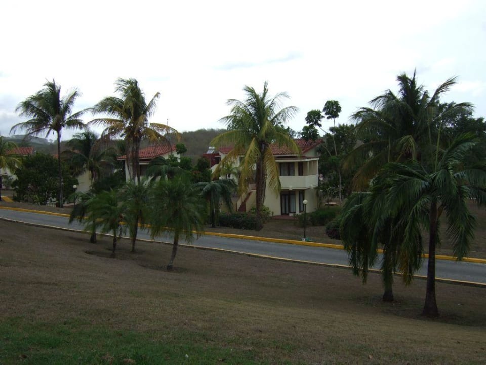 Gartenanlage Hotel Rancho Hatuey