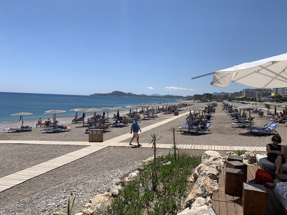 Strand Elysium Resort & Spa Hotel