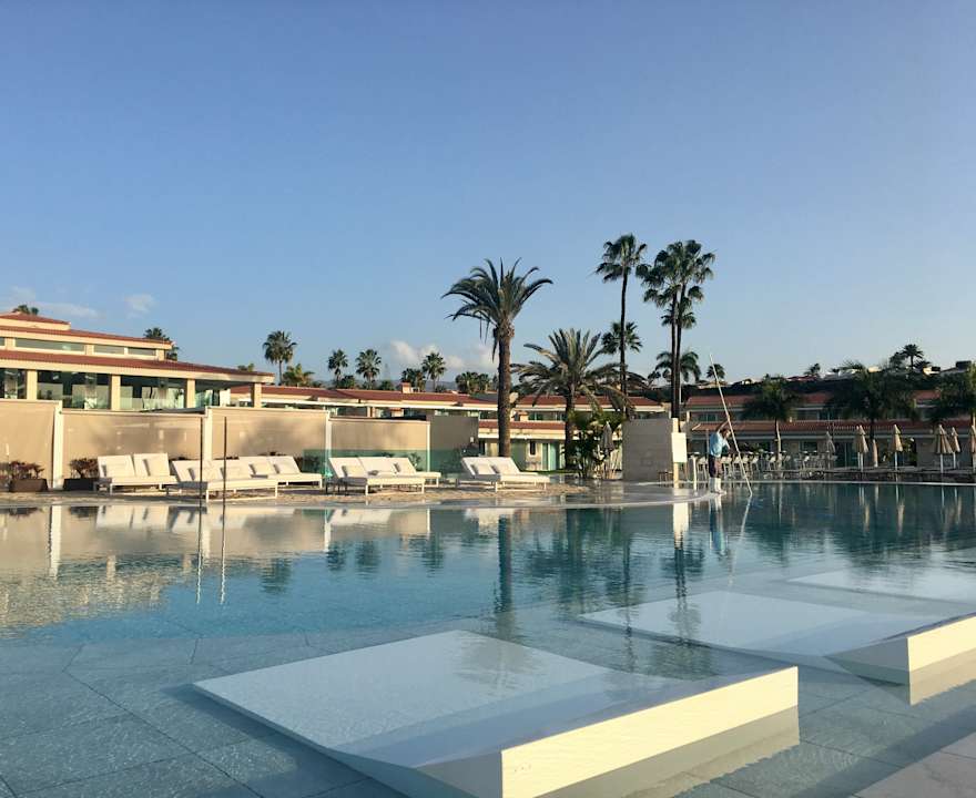 Pool Kumara Serenoa by Lopesan Hotels