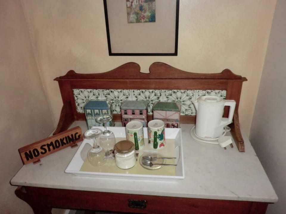 Zimmer Waterkloof Guest House