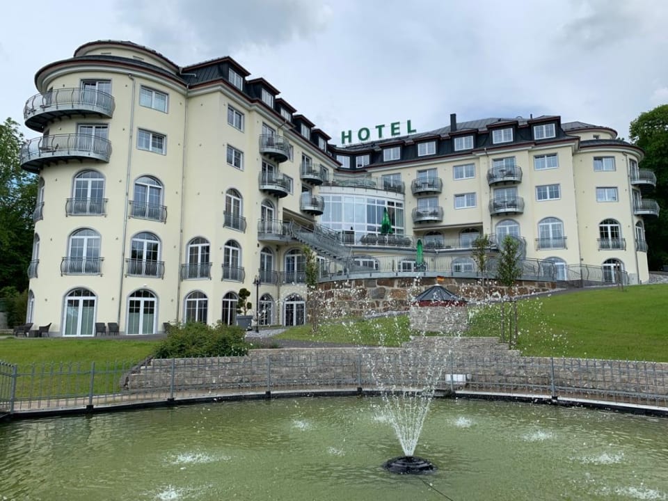 Außenansicht Parkhotel Hachenburg