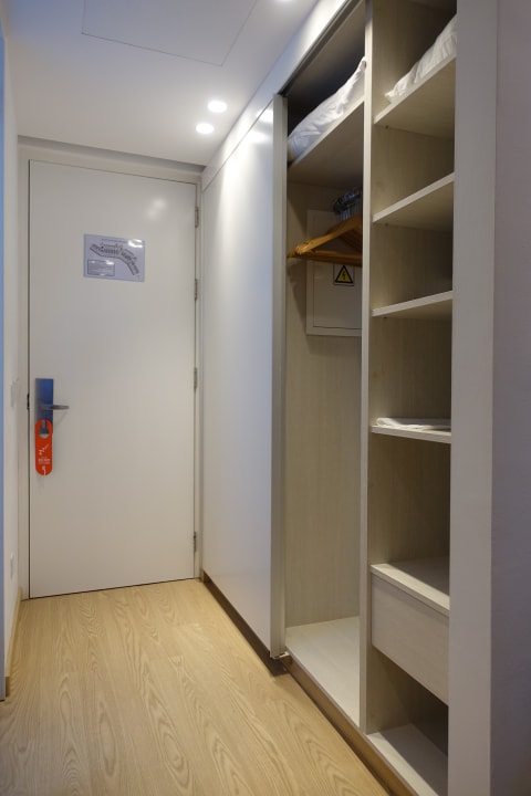 Zimmer Crystal Springs Beach Hotel