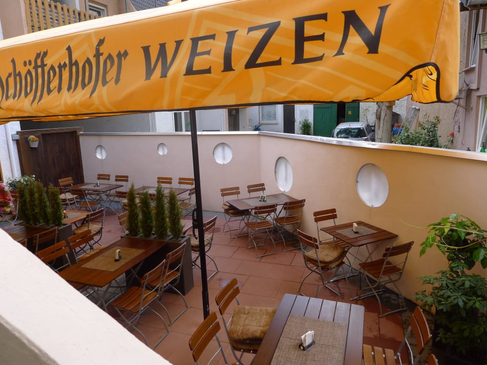 Biergarten Restaurant Hotel Karthäuser Hof