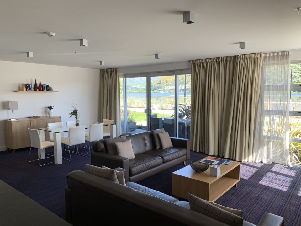 Zimmer Apartments Element Escapes